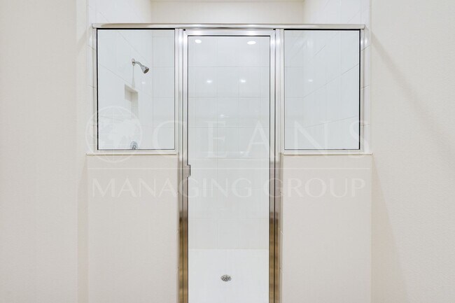 Building Photo - Refined Living in Halifax Plantation – Con...