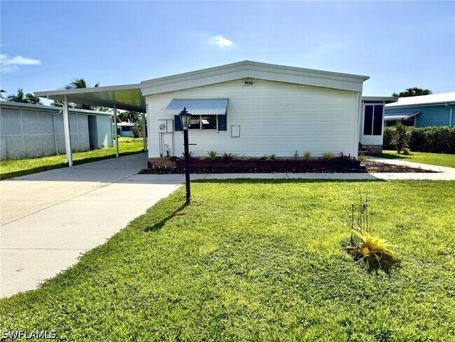 Building Photo - 41 Lake Diane Dr
