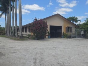Building Photo - 14127 Equestrian Way