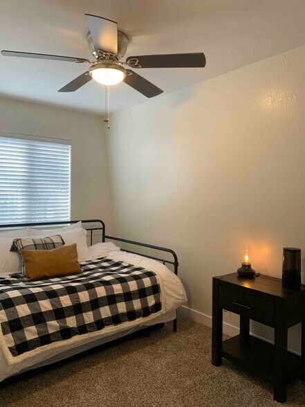 Building Photo - 336 Spruce Ln