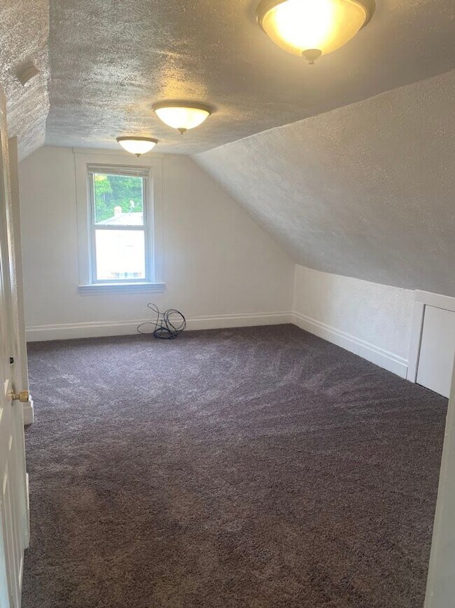 Building Photo - 1514 Rutherford Ave