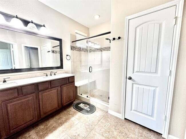 Building Photo - 3877 Enchanted Timbers Ln