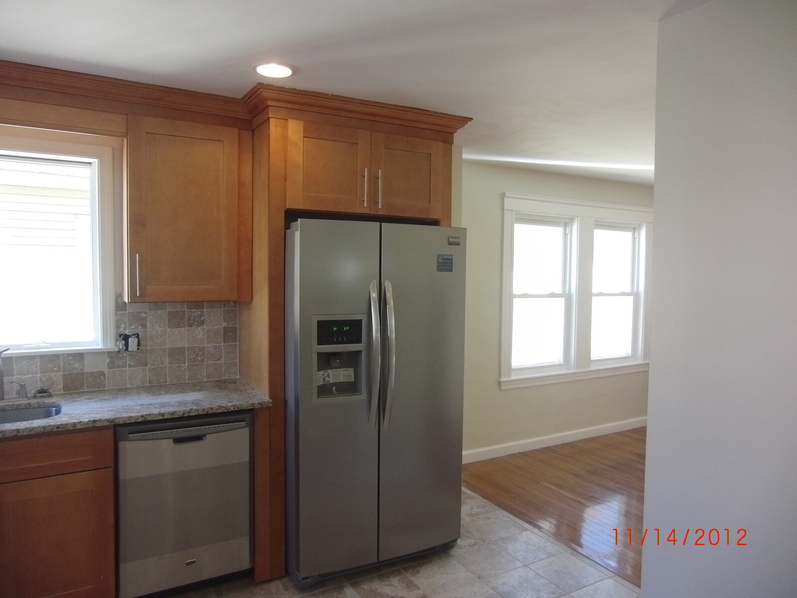 Building Photo - 67 Marion St