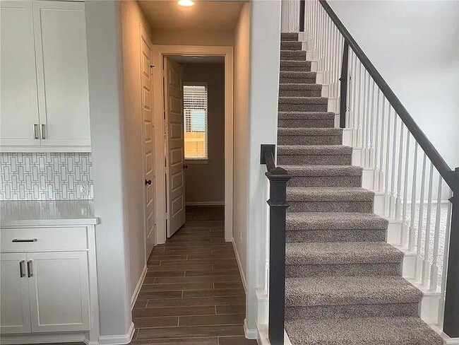 Building Photo - 936 Azul Lagoon Dr