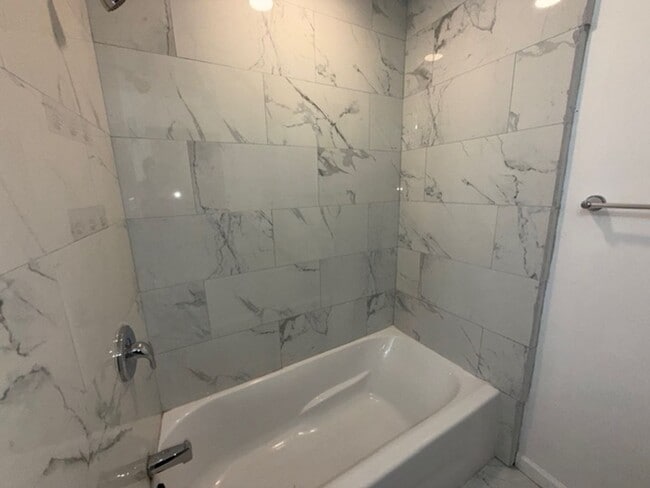 Building Photo - 3956 Pennsylvania Ave