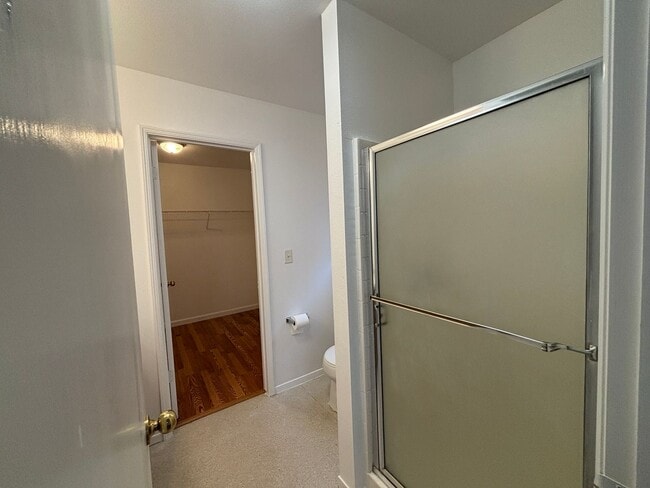 Building Photo - 813 Morton Ave