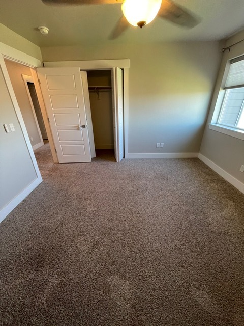 Building Photo - 18 Sakers Way