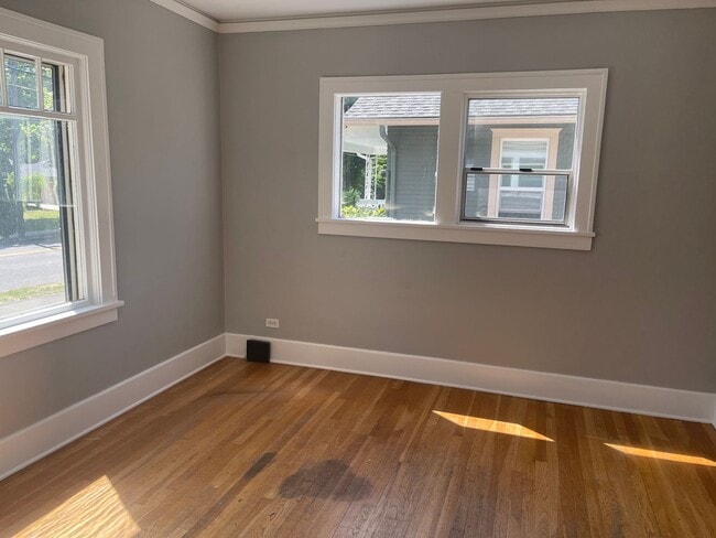 Building Photo - Welcome to Your Backyard Paradise!