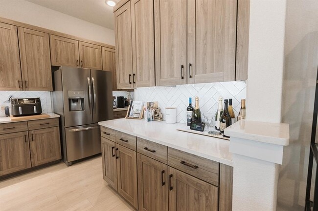 Building Photo - 808 Karst Cv