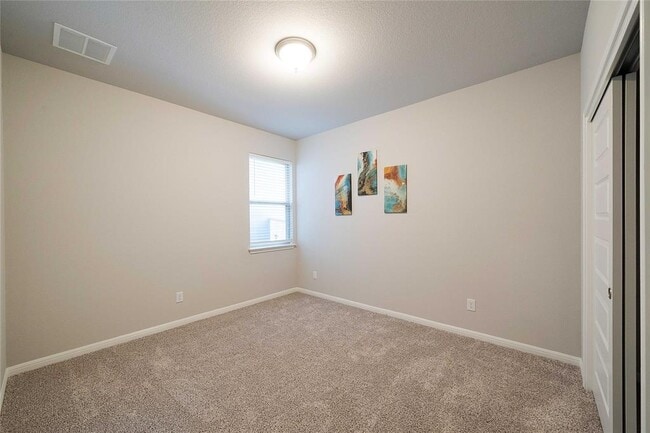 Building Photo - 140 Drifter Ln