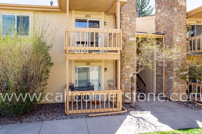 Primary Photo - 850 Tenderfoot Hill Rd