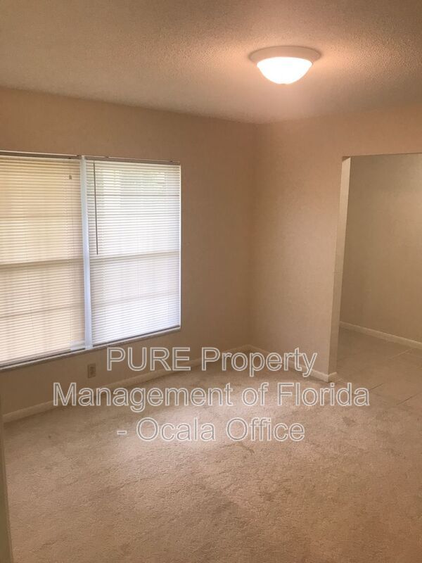 Building Photo - 1322 SE 38th Ave