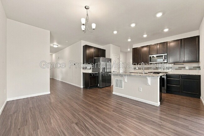 Building Photo - 5332 Blue Lunar Ln