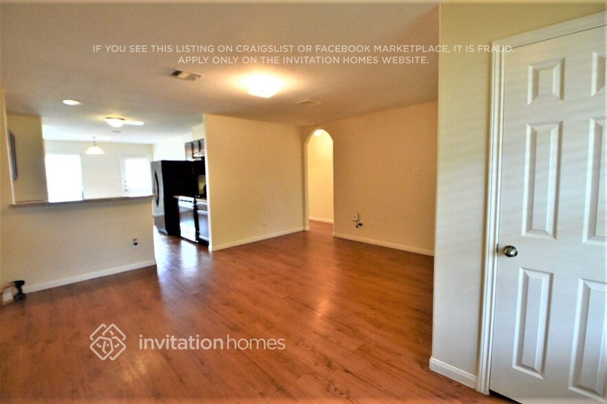 Building Photo - 18715 Dennington Dr