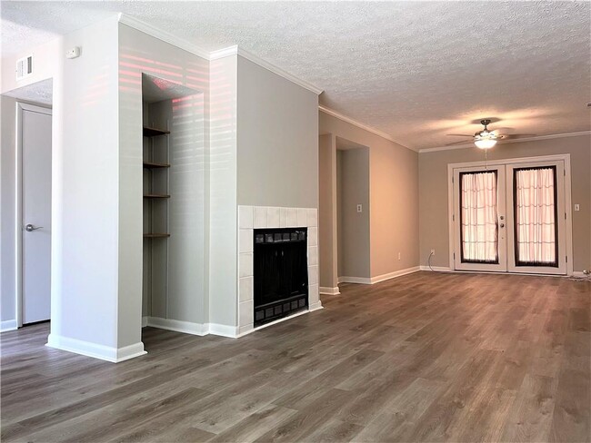 Building Photo - 3758 Sidney Lanier Blvd