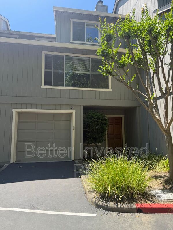 Building Photo - 7720 Bodega Ave