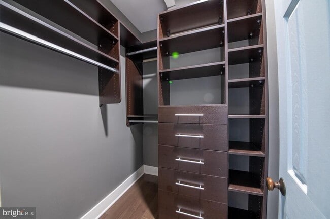 Building Photo - 35 Delaware Ave