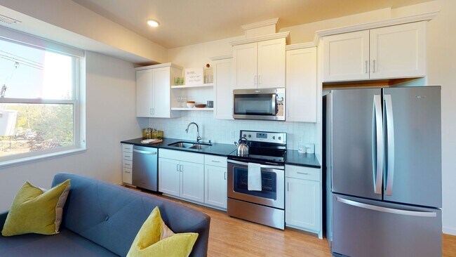 Interior Photo - Grand & Syndicate Apartments