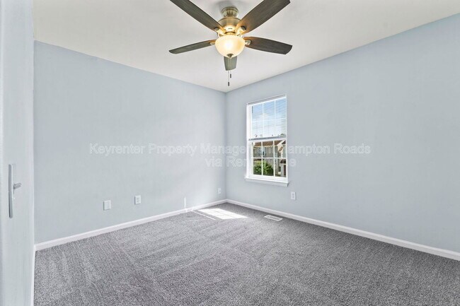 Building Photo - 312 Pebble Creek Dr