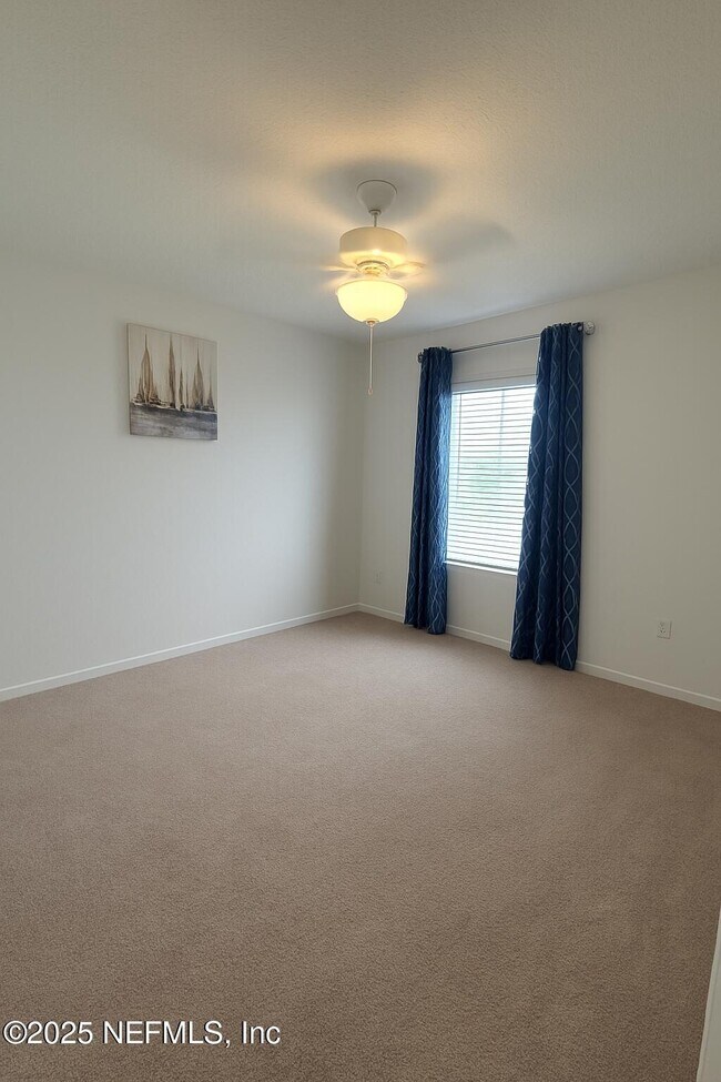 Building Photo - 9852 Lemon Balm Wy