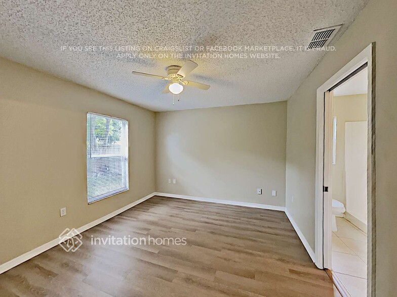 Building Photo - 2038 Killinger St