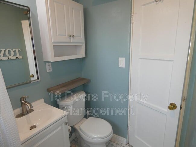 Building Photo - 4536 4th St