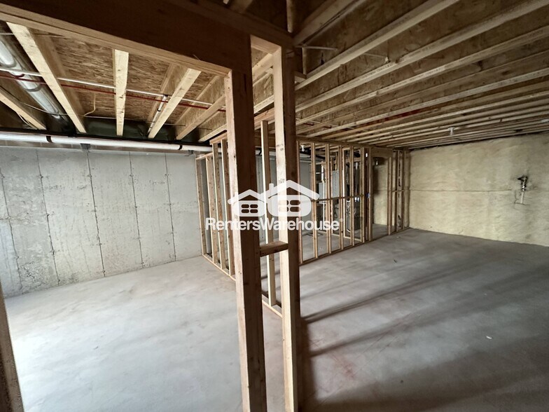 Building Photo - 4556 Parks Peak Ln