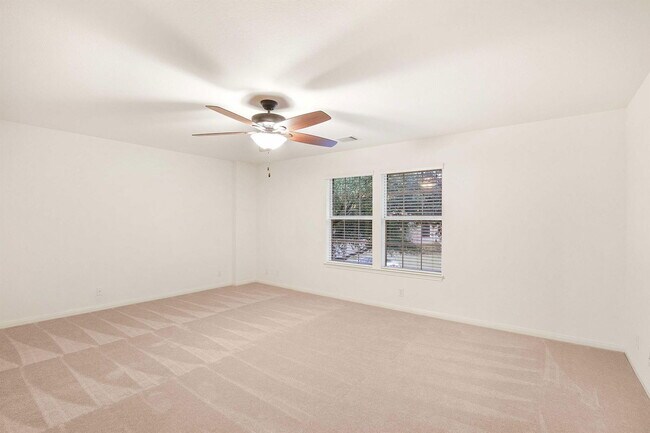 Building Photo - 2514 Crenshaw Dr