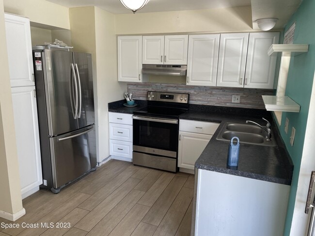 Building Photo - 284 Sylvia Rd