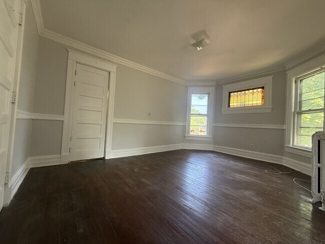 Building Photo - 488-490 Hamilton Street - 2
