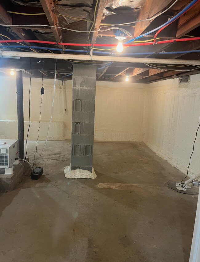 Building Photo - 5512 Vaught Dr