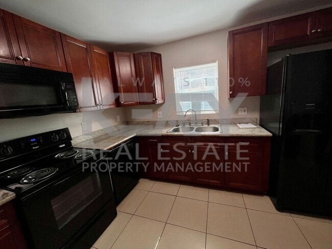 Building Photo - COMING SOON! 3 Bedroom Home in Fox Run!