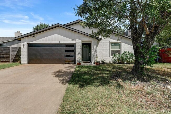 Primary Photo - 11301 Ptarmigan Dr