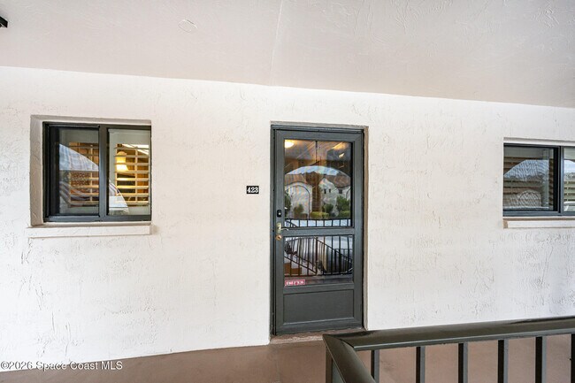 Building Photo - 5807 N Atlantic Ave