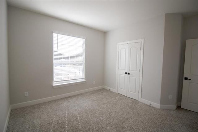 Building Photo - 910 Emerson Dr