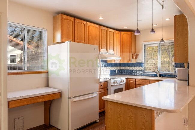 Building Photo - CALL US TODAY AT (505) 892-4400 TO SCHEDULE A CONVENIENT SHOWING