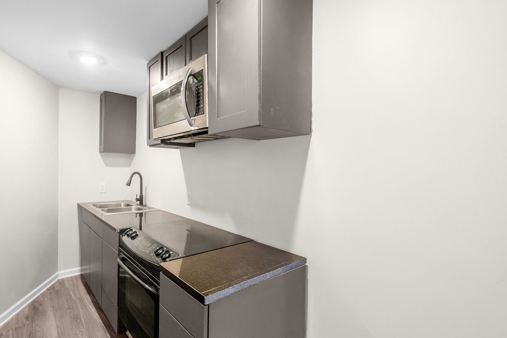 Building Photo - 7016 Buffalo Valley Dr