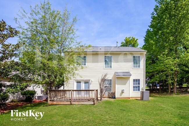 Building Photo - 7411 Mary Jo Helms Dr