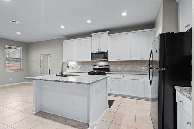 Building Photo - 204 Tulum Ter