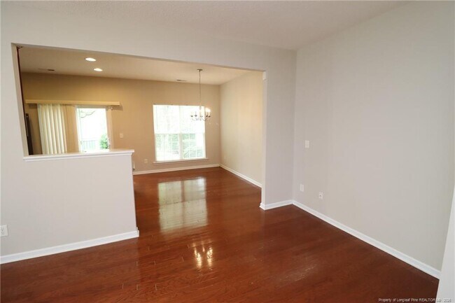Building Photo - 110 Fanwood Ct
