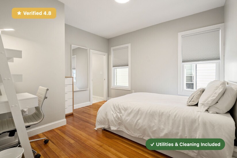 Building Photo - Furnished Bedroom with Private Bath in East Boston