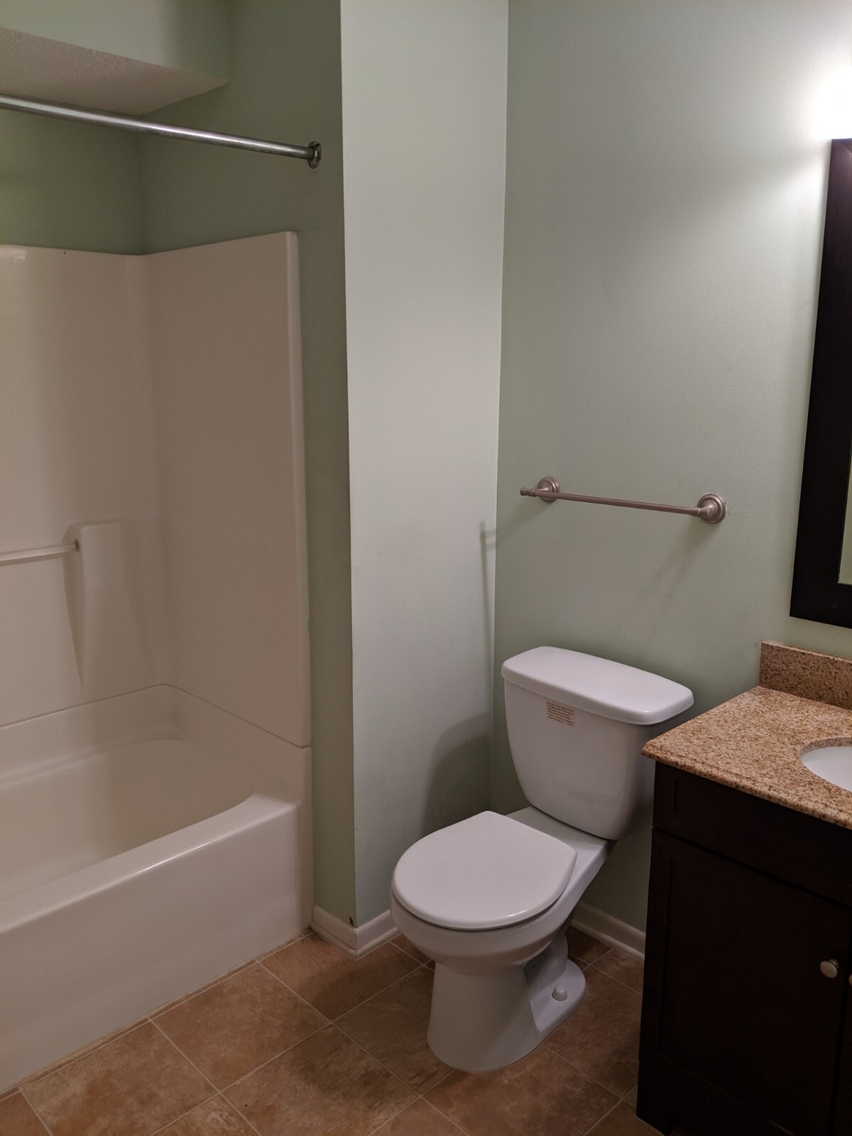 Building Photo - 1465 Whispering Ct