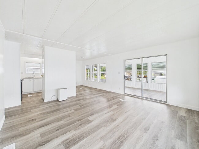Building Photo - Completely Remodeled & Move-In Ready Home ...