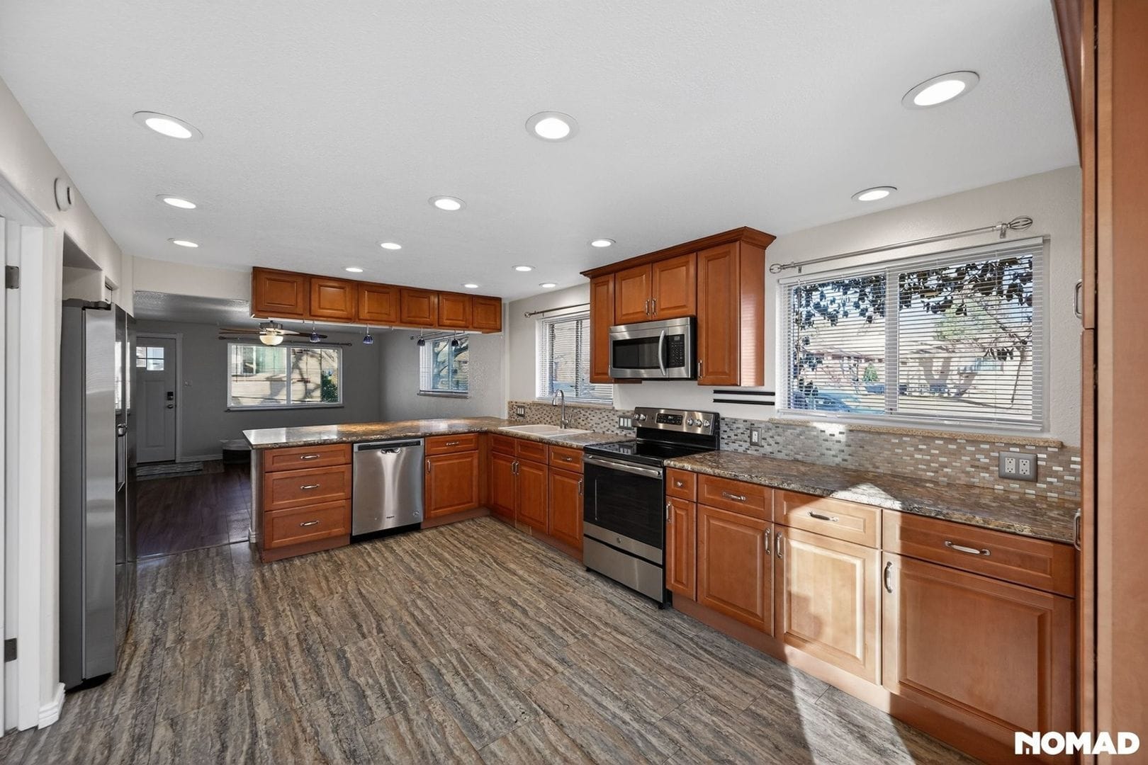 Building Photo - 10322 W 59th Ave