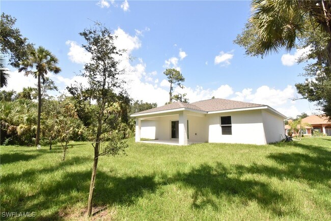 Building Photo - 4513 Rhapsody Ave