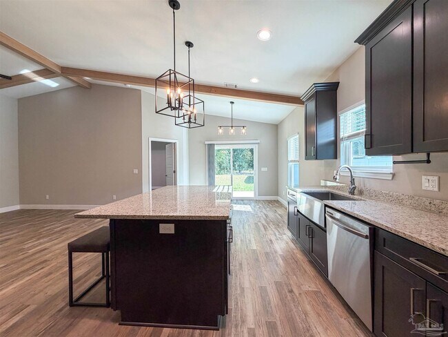 Building Photo - 1608 Toni St