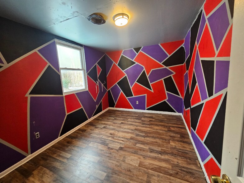 Building Photo - 10720 Plank Rd