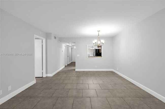 Building Photo - 3014 SW 21st Terrace