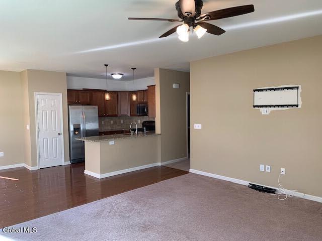 Building Photo - 43 Stacey Ct