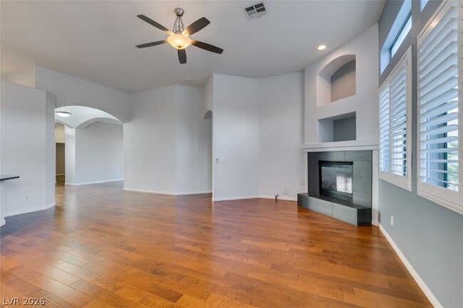 Building Photo - 2042 Poetry Ave